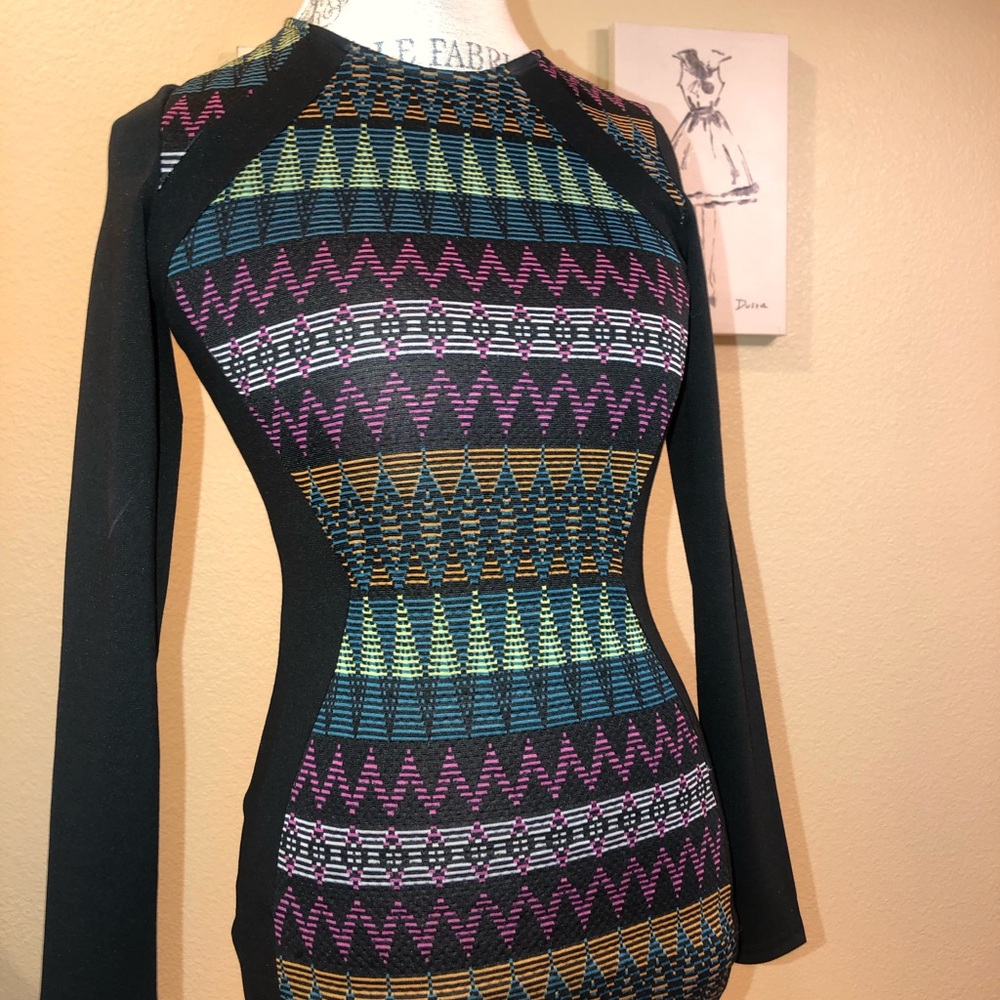 Geometric BodyCon dress fits like a glove